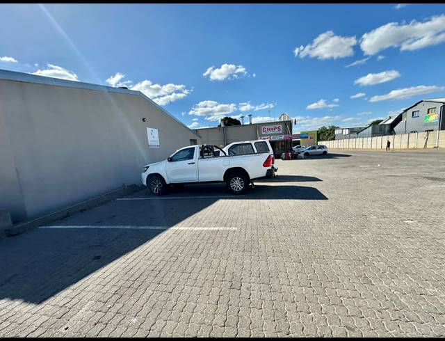 M² BUSINESS CENTRE FOR SALE IN POLOKWANE INDUSTRIA